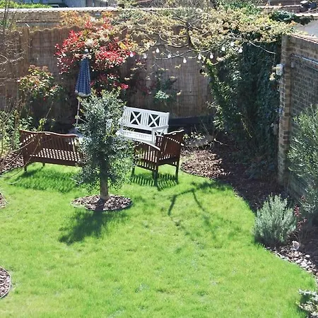 A Deux Pas De La Mer. Maison Avec Jardin Sud. Les Moussaillons Сasa de vacaciones Dunkirk