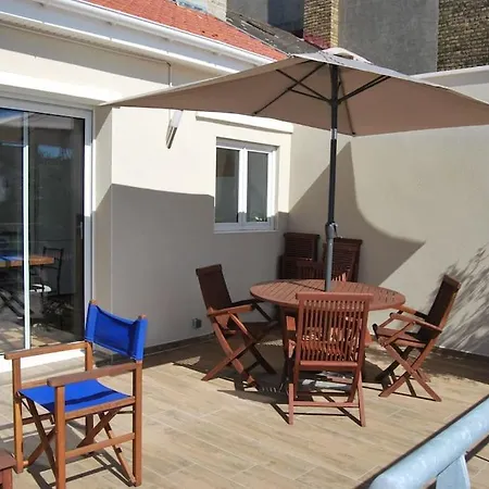 A Deux Pas De La Mer. Maison Avec Jardin Sud. Les Moussaillons Dom wakacyjny Dunkierka