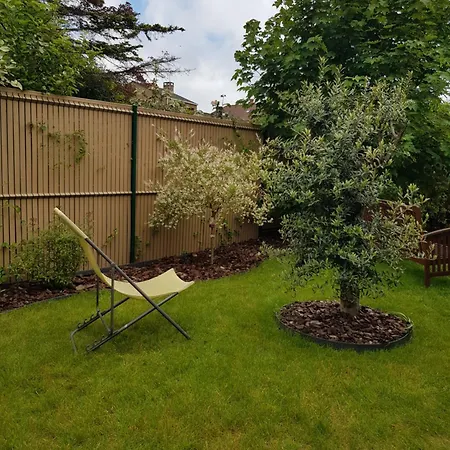 Dom wakacyjny A Deux Pas De La Mer. Maison Avec Jardin Sud. Les Moussaillons Dunkierka